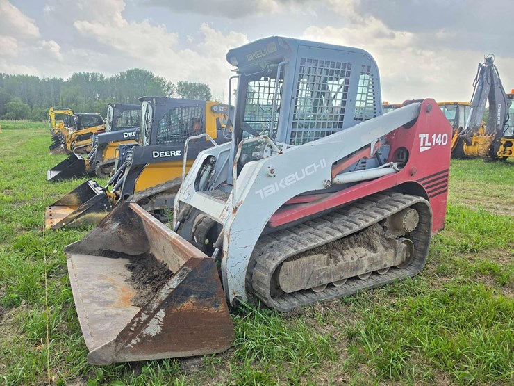 takeuchi-tl140-image-1