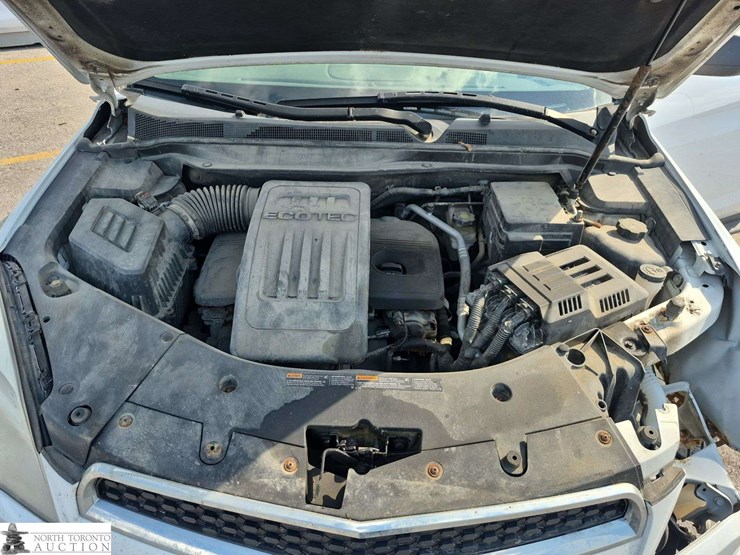 2015-chevrolet-equinox-image-11