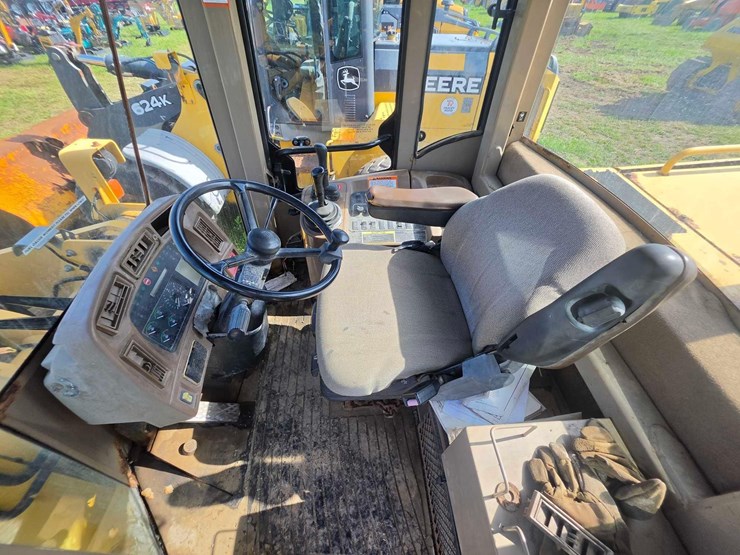 deere-624h-image-19