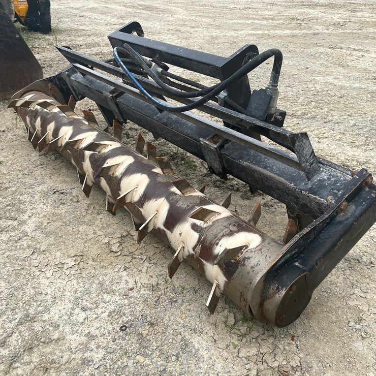 #8343 • Fritsch 96" Silage Defacer