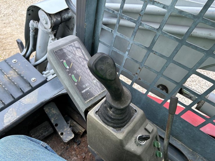 takeuchi-tl150-image-20