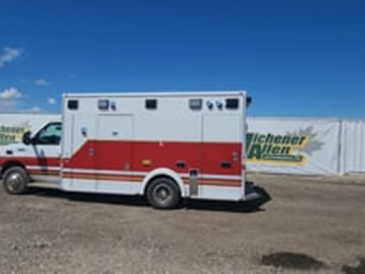 2017-ford-e450-image-5