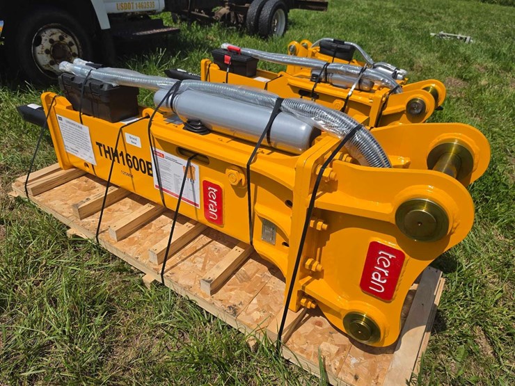 caterpillar-315-image-1