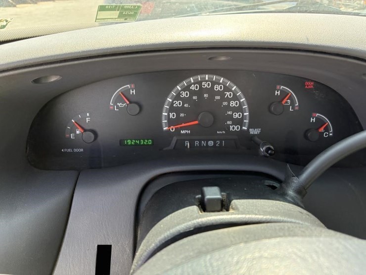2000-ford-f150-image-16
