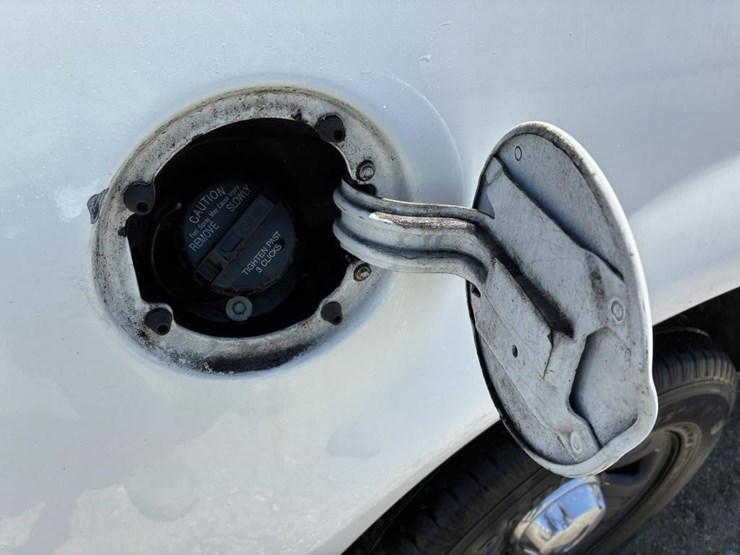 2005-ford-explorer-image-6