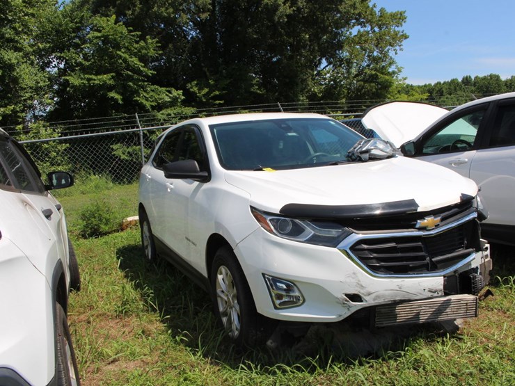 2020-chevrolet-equinox-image-1