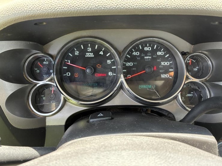 2012-gmc-sierra-2500-image-21