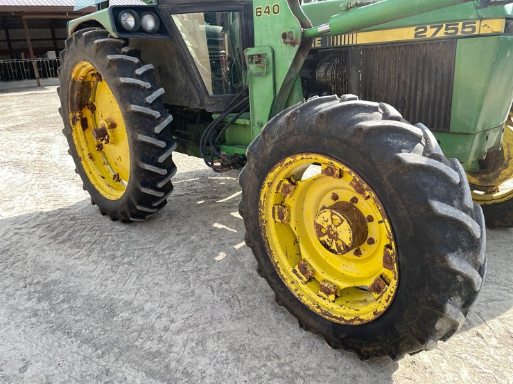 john-deere-2755-image-16