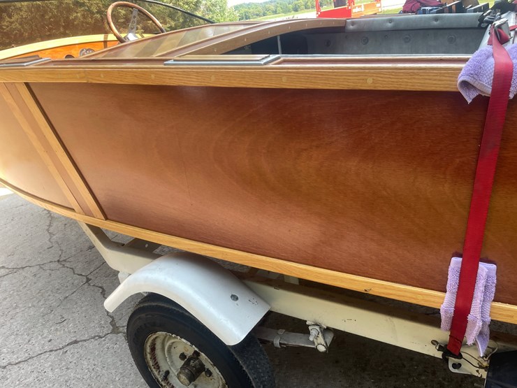 #103-•-1954-14'-vintage-speed-liner-wooden-speedboat-(no-title-or-registration-card)-(bill-of-sale-only)-image-12