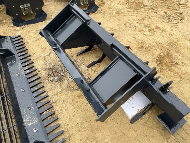 #2041-•-new-wolverine-72"-skid-steer-ripper-attachment-image-4