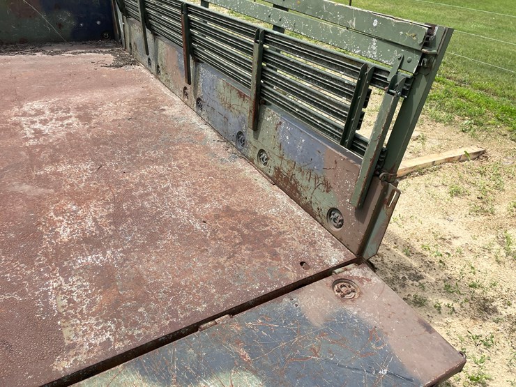 #3441-•-14'-l-army-cargo-bed-image-28