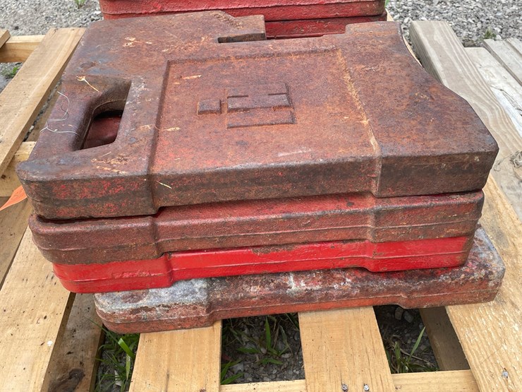 #8317-•-(4)-ih-suitcase-weights-image-4