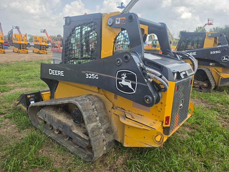 2022-deere-325g-image-6