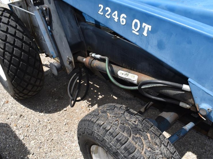 ford-1710-image-7