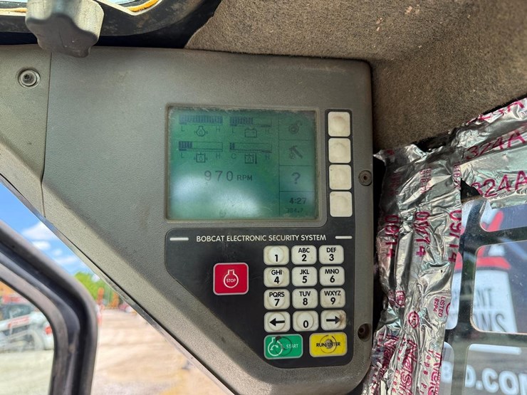 bobcat-t300-image-23