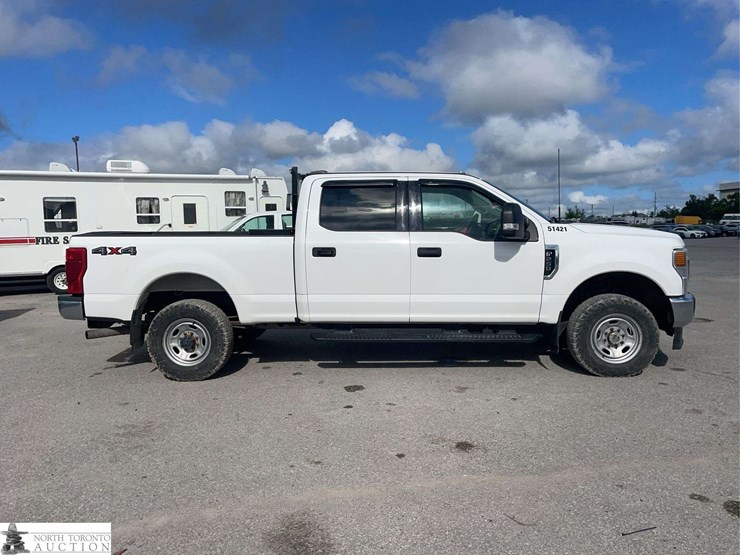 2021-ford-f250-image-4