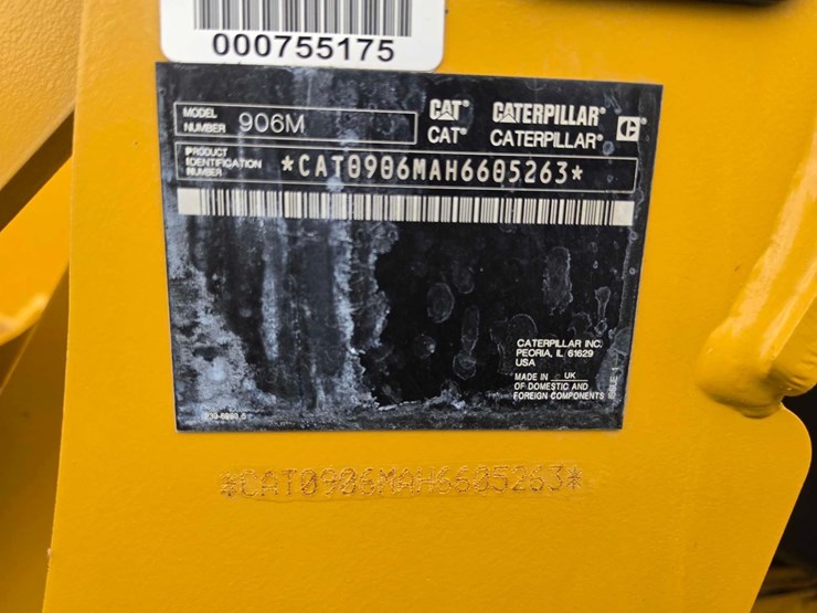 2022-caterpillar-906m-image-15