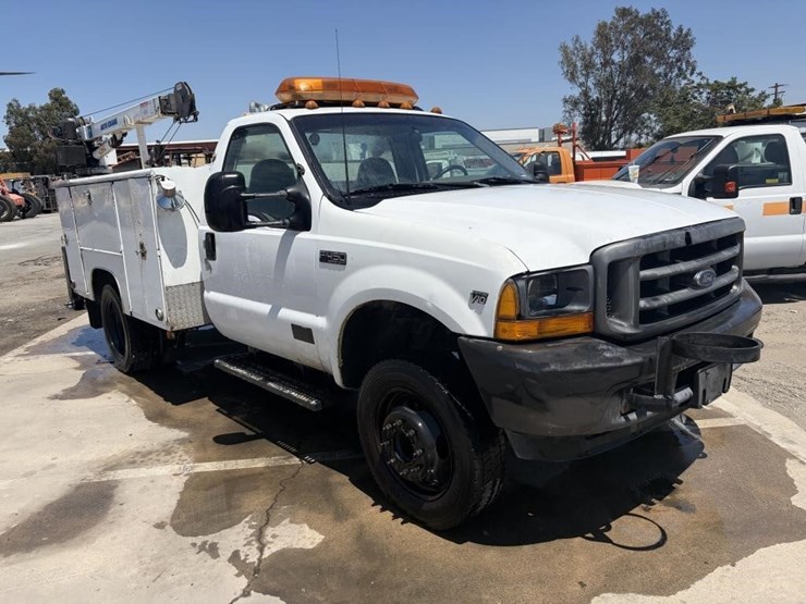 2001-ford-f450-image-2