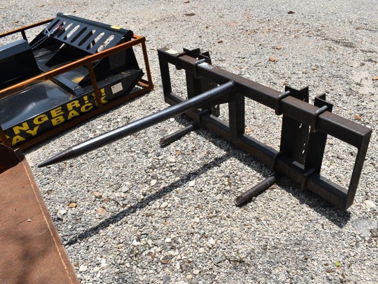 loader-hay-spear-image-2