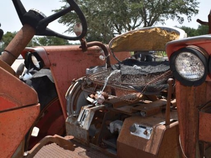 massey-ferguson-180-image-13