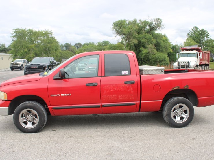 2005-dodge-ram-1500-image-3