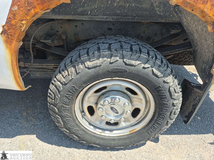 2016-ford-f250-image-21