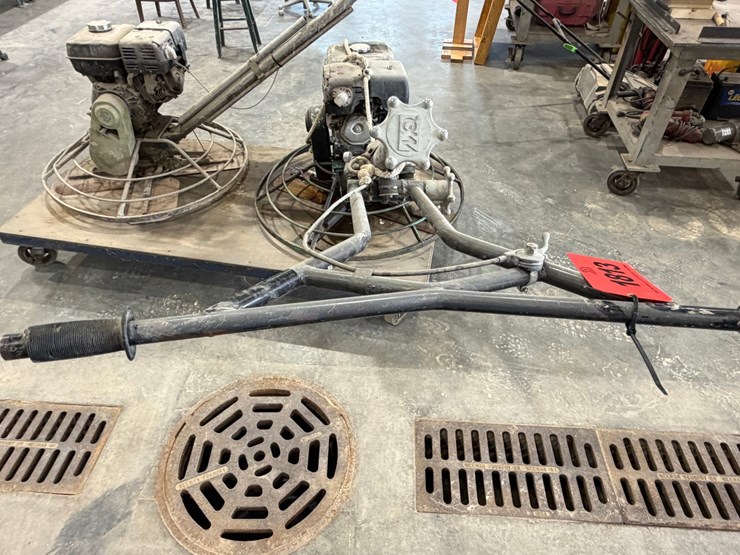 #1813-•-36"-power-trowel-w/-8hp-honda-image-2