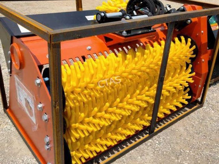 #93-•-screening-bucket-excavator-attachment---resb55-image-1