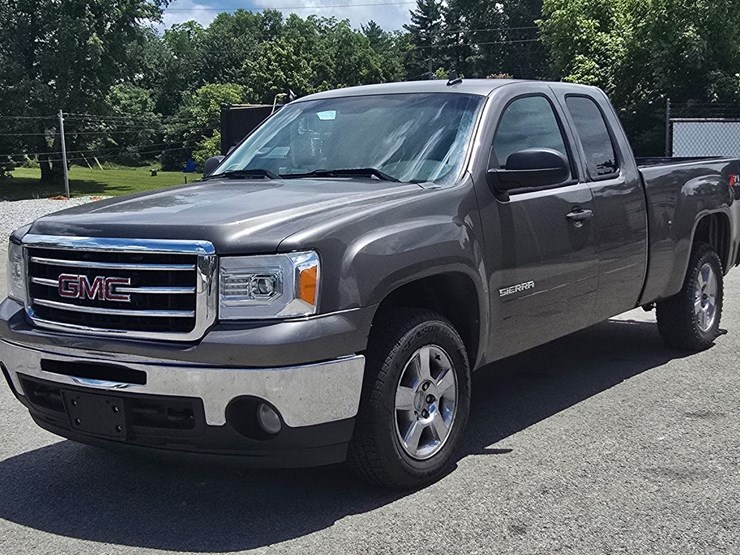 2012-gmc-sierra-1500-sle-image-1