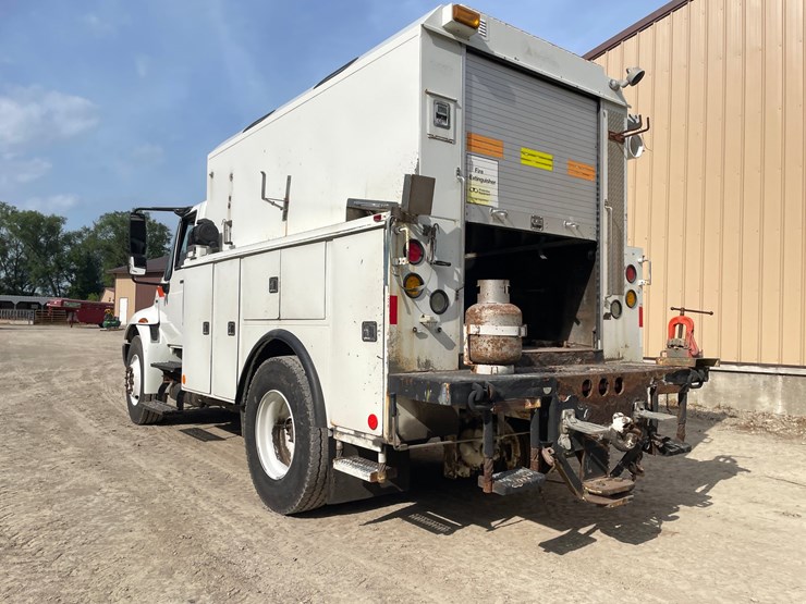 2010-international-durastar-4400-image-7