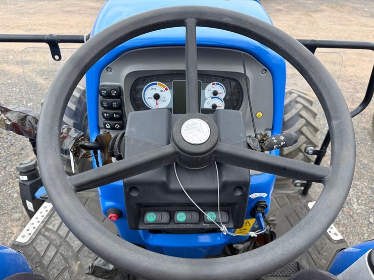 new-holland-workmaster-120-image-13