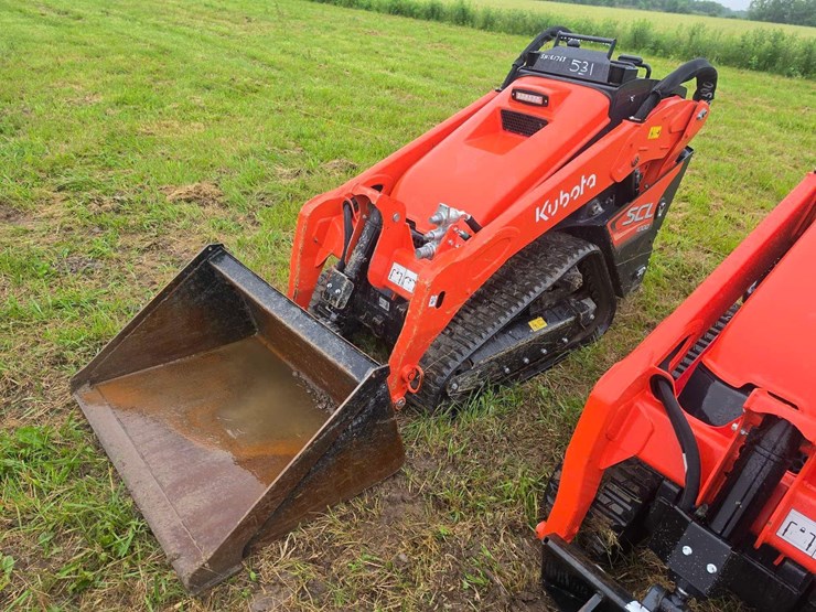 2026-kubota-scl1000-image-1