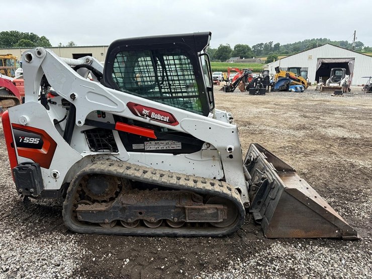 2024-bobcat-t595-image-5