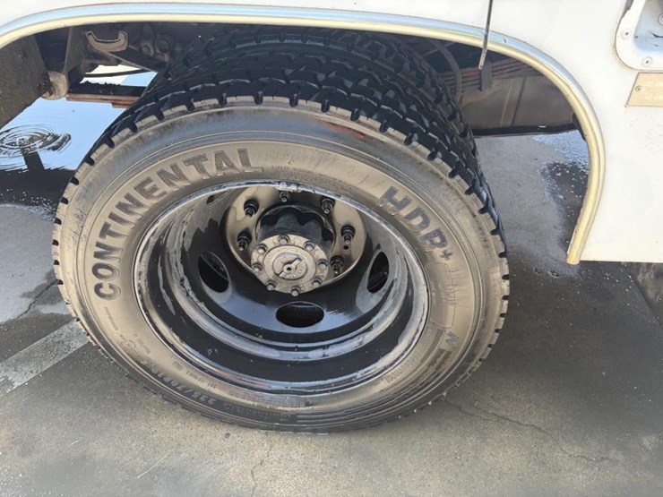 2001-ford-f450-image-5