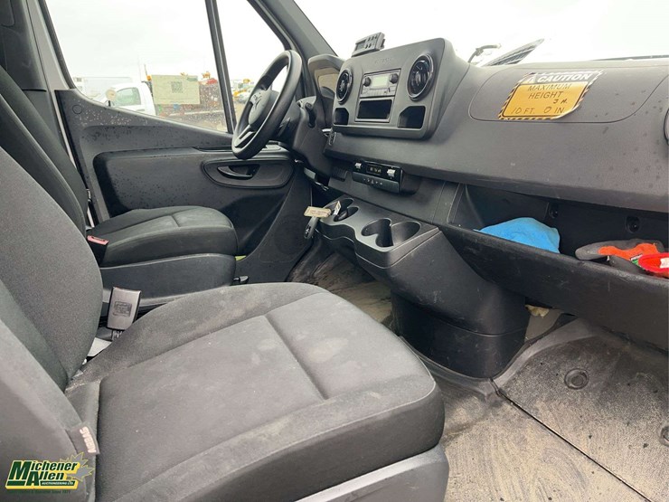2021-mercedes-benz-sprinter-c240-turbo-diesel-cargo-van-image-18