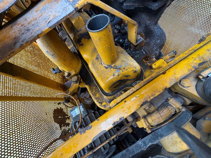 deere-450d-image-19