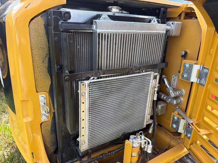 caterpillar-306e-image-10
