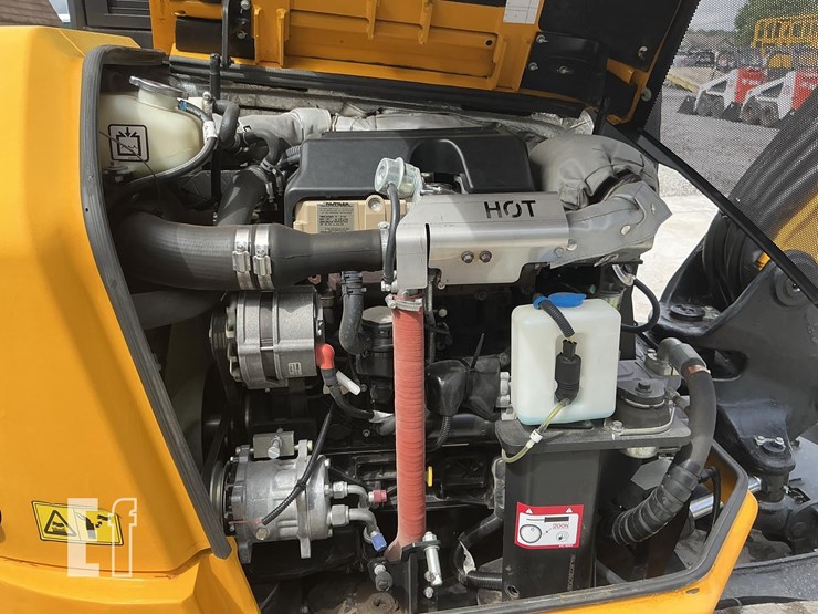 2023-jcb-48z-1-image-20