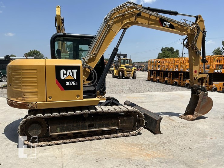 2018-caterpillar-307e2-image-5