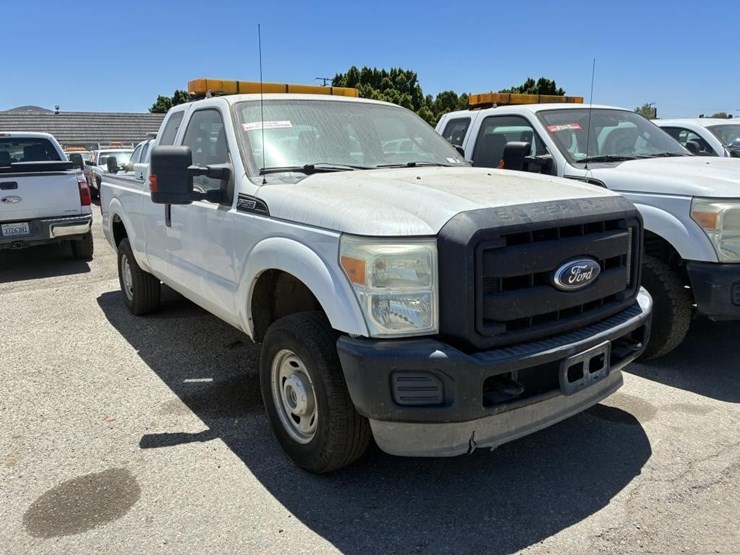 2011-ford-f250-image-2
