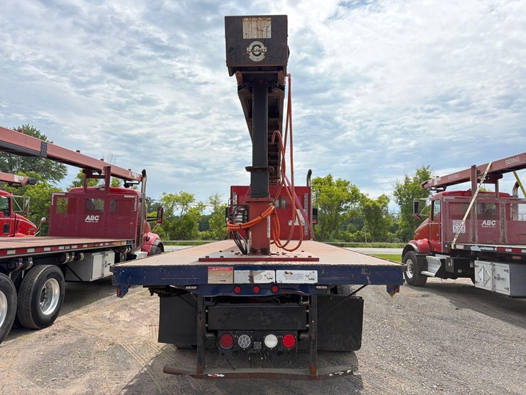 2016-kenworth-t880-image-5
