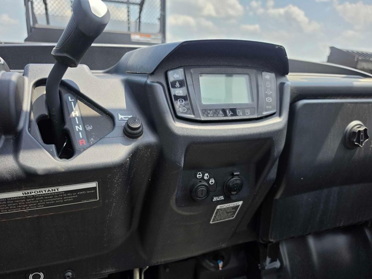 new-2024-unused-kubota-rtvxg850glas2-a-utility-vehicle-vn:-a5kh1rgnvrg056952-4x4,-image-11
