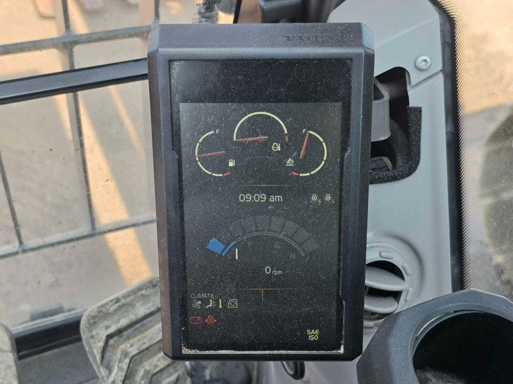 2022-volvo-ecr355el-image-32