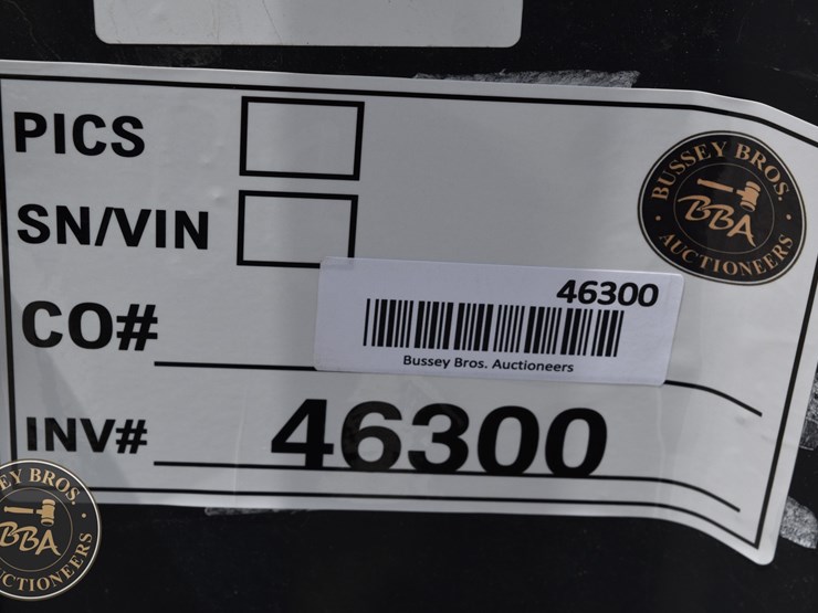 2020-deere-35g-image-49