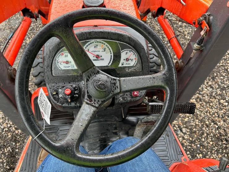 kubota-b26-image-28