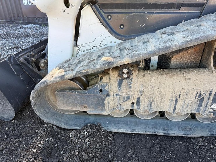 2025-bobcat-t86-image-18