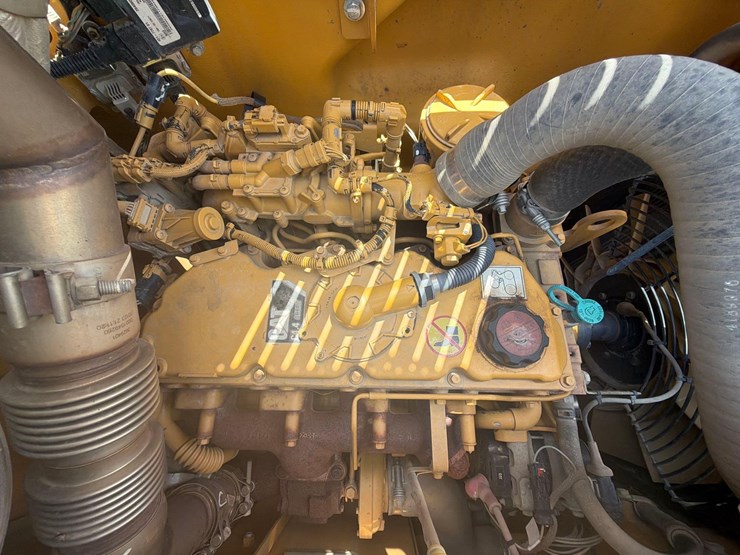 caterpillar-315-gc-image-27