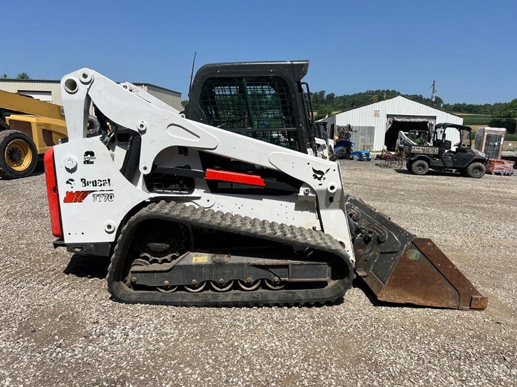 2023-bobcat-t770-image-7