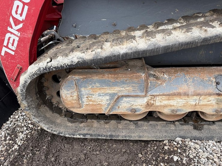 2022-takeuchi-tl12r2-image-18