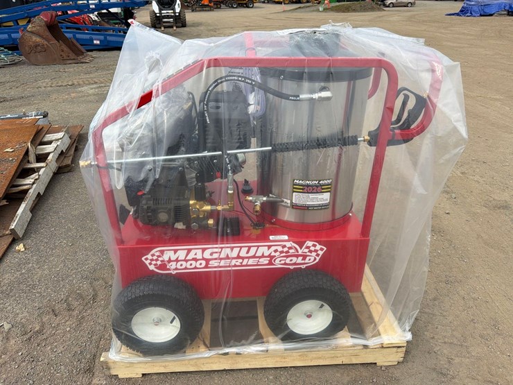 new-easy-kleen-magnum-gold-pressure-washer-image-1